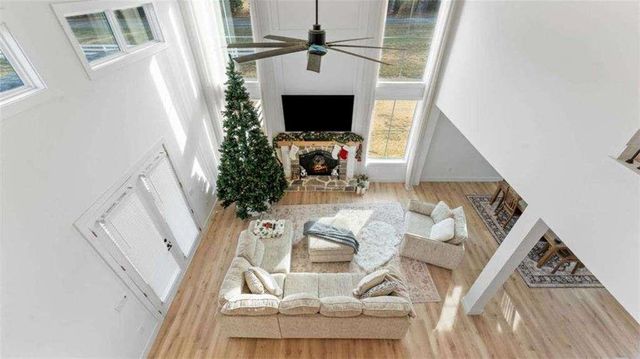 28 Ravenfield Road, Taylorsville, GA 30178