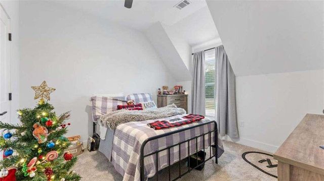 28 Ravenfield Road, Taylorsville, GA 30178