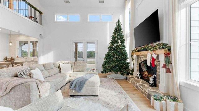 28 Ravenfield Road, Taylorsville, GA 30178