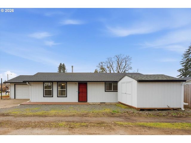 369 S 16TH Ave, Cornelius, OR 97113