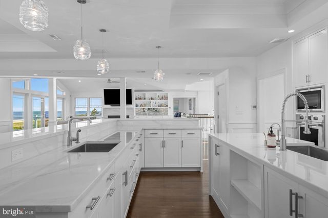 17 C LONG BEACH BLVD, Long Beach Township, NJ 08008