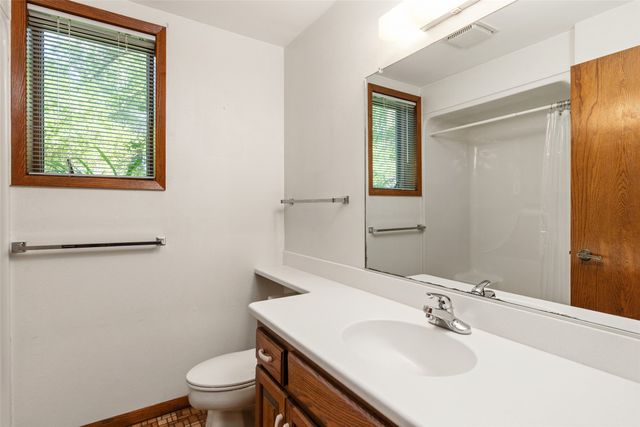 3923 Mathews Road, Ames, IA 50014