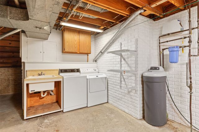3923 Mathews Road, Ames, IA 50014