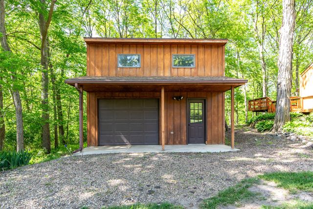 3923 Mathews Road, Ames, IA 50014