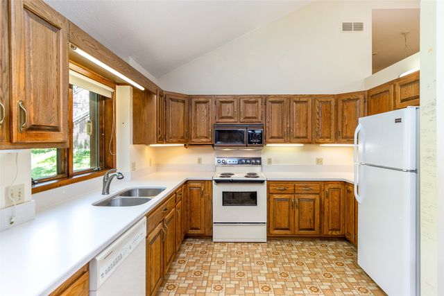 3923 Mathews Road, Ames, IA 50014