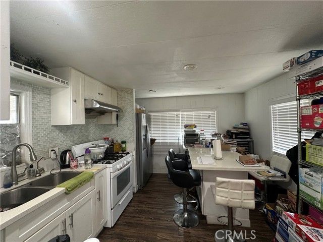 4117 W Mcfadden Avenue 623, Santa Ana, CA 92704