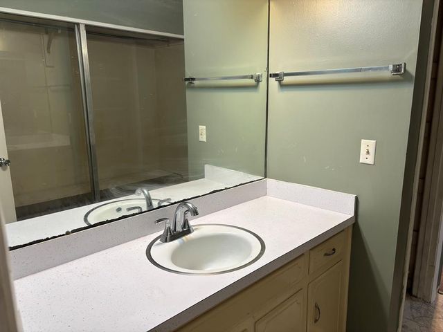 100 Harwood, Enterprise, AL 36330