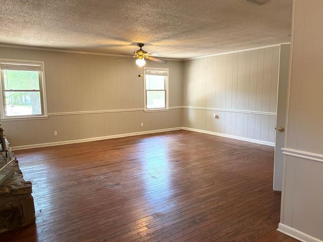 100 Harwood, Enterprise, AL 36330