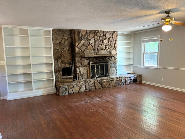 100 Harwood, Enterprise, AL 36330