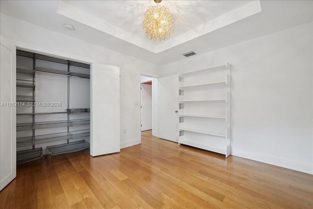 2910 Calusa St, Miami, FL 33133