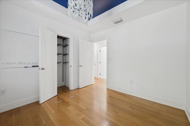 2910 Calusa St, Miami, FL 33133