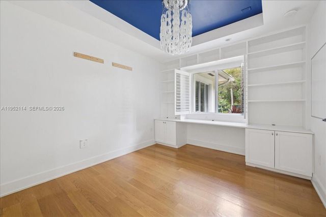 2910 Calusa St, Miami, FL 33133