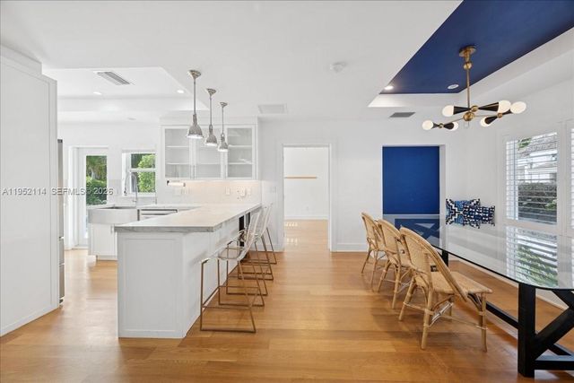 2910 Calusa St, Miami, FL 33133