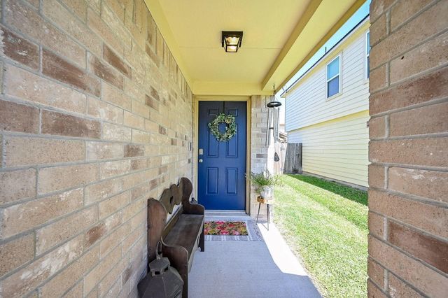 9889 Hyacinth Way, Conroe, TX 77385