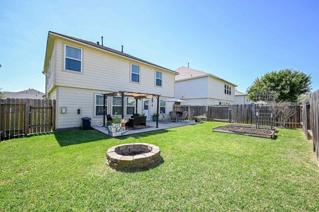 9889 Hyacinth Way, Conroe, TX 77385