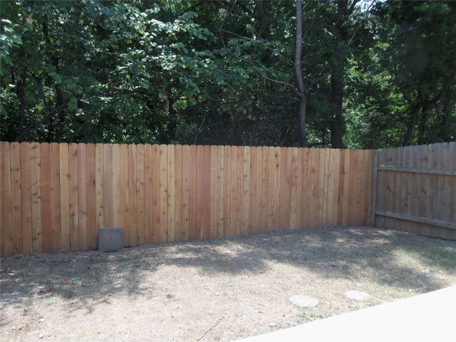 2005 Iroquois LN A, Austin, TX 78741