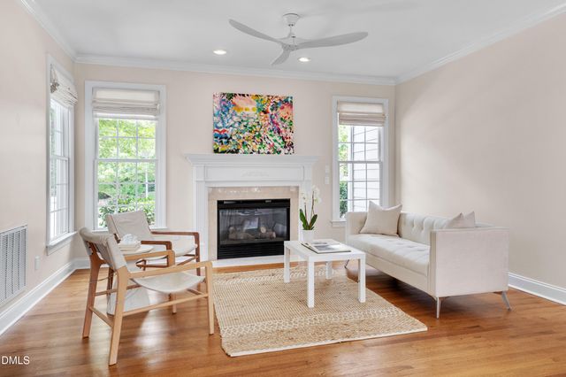 314 Westside Drive, Chapel Hill, NC 27516