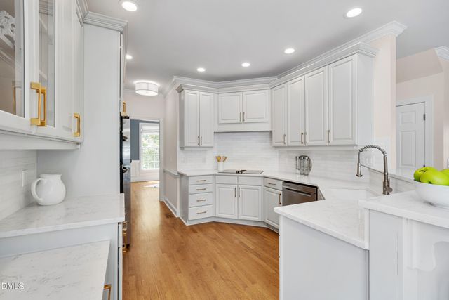 314 Westside Drive, Chapel Hill, NC 27516