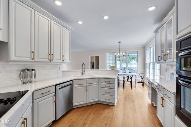 314 Westside Drive, Chapel Hill, NC 27516