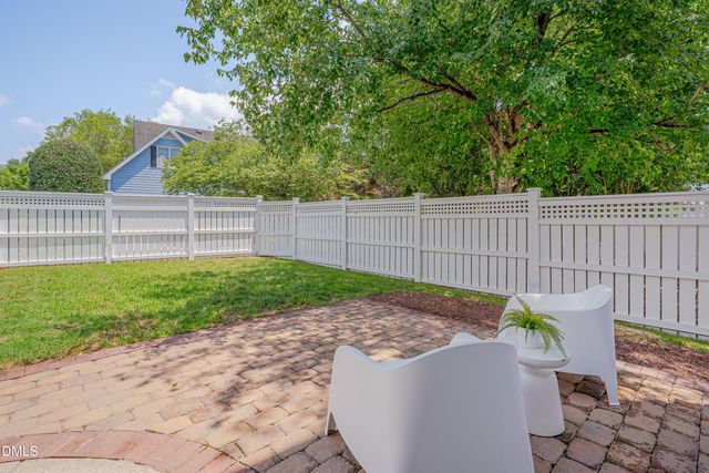 314 Westside Drive, Chapel Hill, NC 27516
