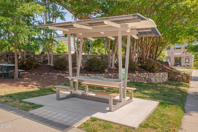 314 Westside Drive, Chapel Hill, NC 27516