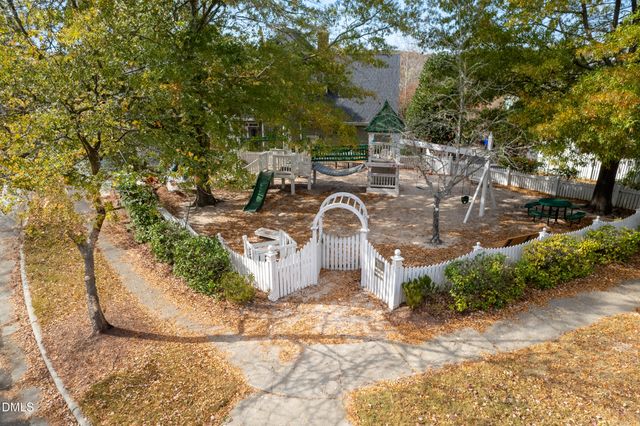 314 Westside Drive, Chapel Hill, NC 27516
