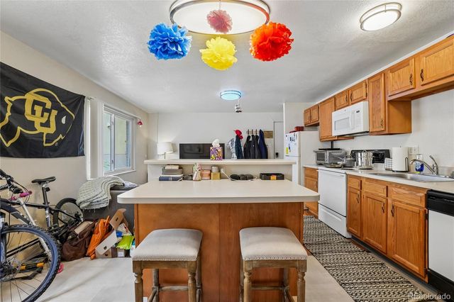 961 16th Street 8, Boulder, CO 80302