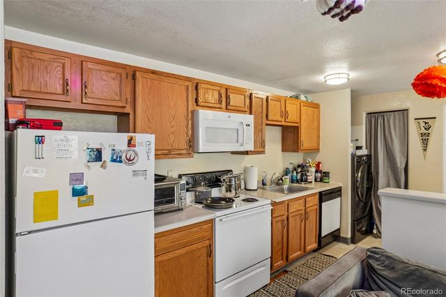 961 16th Street 8, Boulder, CO 80302