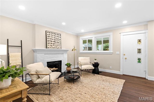 1045 Tuxedo Boulevard, St Louis, MO 63119