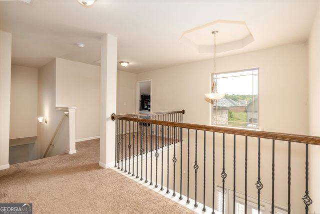 3769 Lake End Drive, Loganville, GA 30052