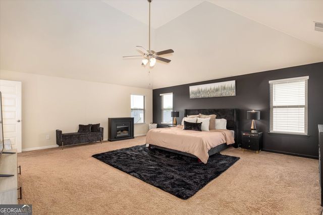 3769 Lake End Drive, Loganville, GA 30052