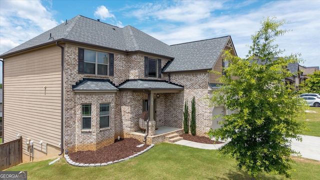 3769 Lake End Drive, Loganville, GA 30052
