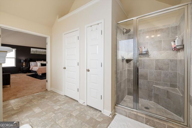 3769 Lake End Drive, Loganville, GA 30052
