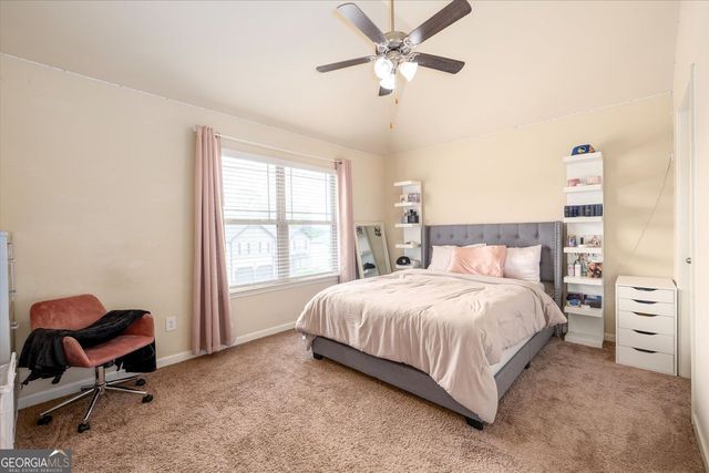 3769 Lake End Drive, Loganville, GA 30052