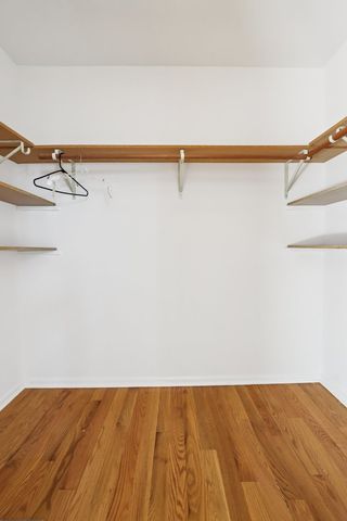 2019 E Avon Lane, Arlington Heights, IL 60004