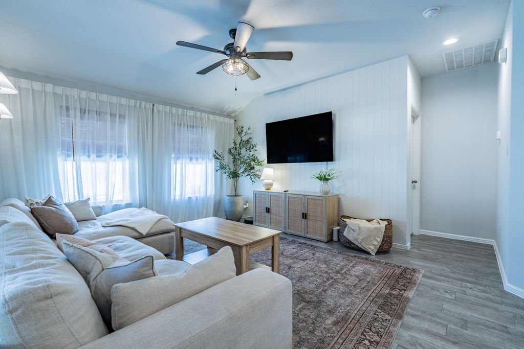 412 Foxhunter Street, Fort Worth, TX 76131 — photo 3