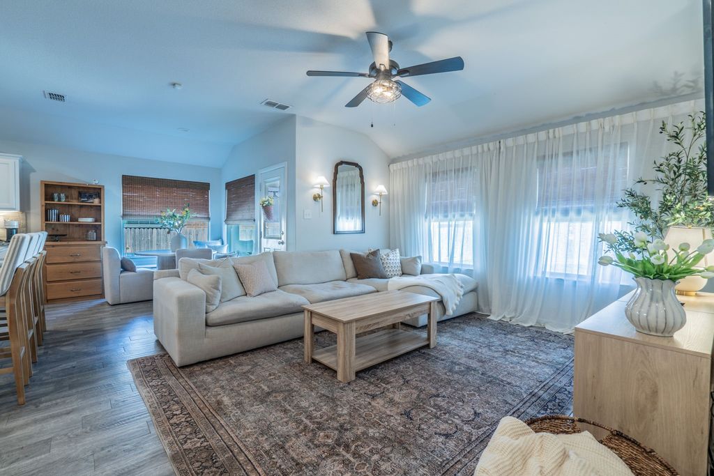 412 Foxhunter Street, Fort Worth, TX 76131 — photo 4