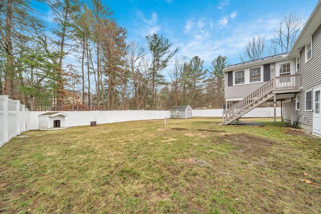 13 Brookside Dr, Billerica, MA 01821