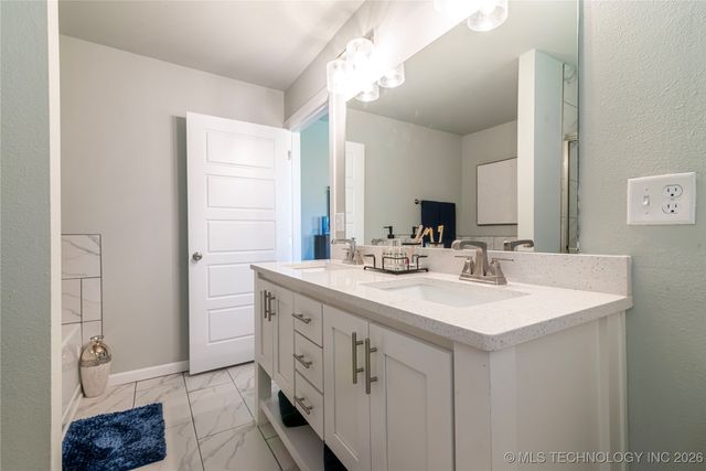 15203 E 40th Place S, Tulsa, OK 74134