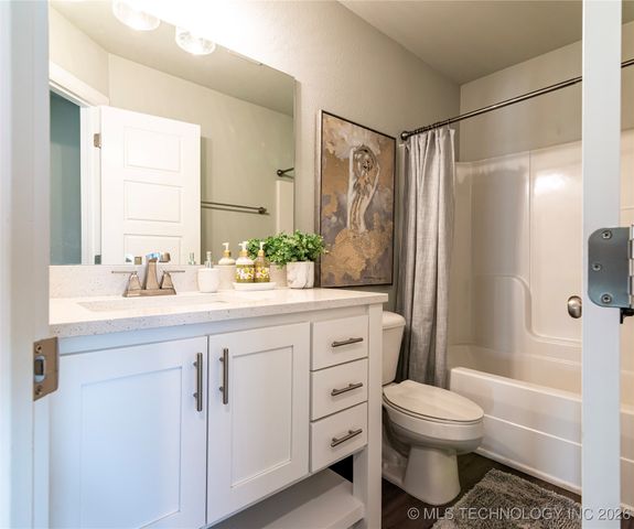 15203 E 40th Place S, Tulsa, OK 74134