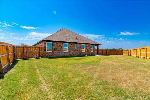 15203 E 40th Place S, Tulsa, OK 74134