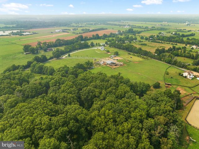 15001 FLEETWOOD DR, Nokesville, VA 20181