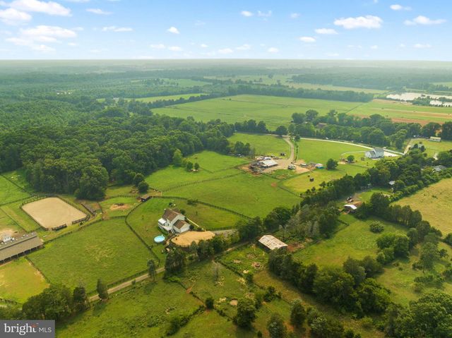 15001 FLEETWOOD DR, Nokesville, VA 20181