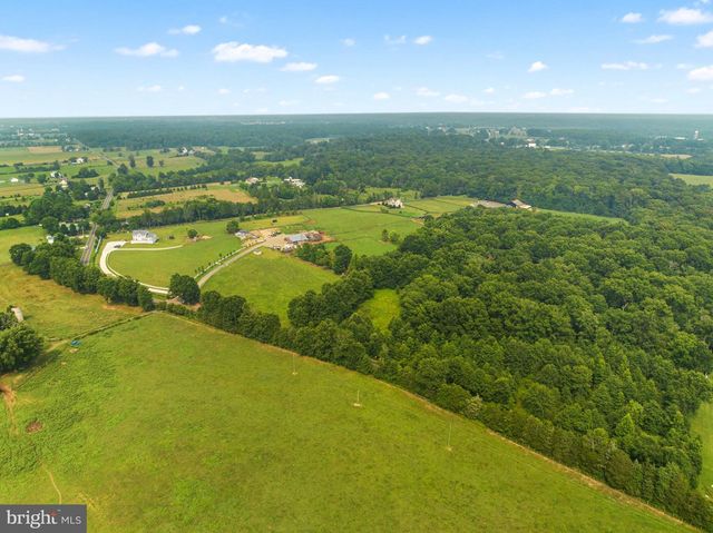 15001 FLEETWOOD DR, Nokesville, VA 20181