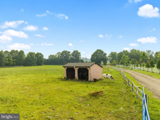 15001 FLEETWOOD DR, Nokesville, VA 20181