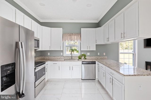 15001 FLEETWOOD DR, Nokesville, VA 20181
