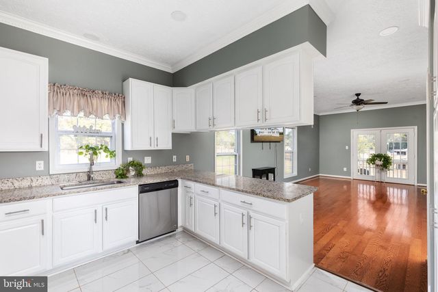 15001 FLEETWOOD DR, Nokesville, VA 20181