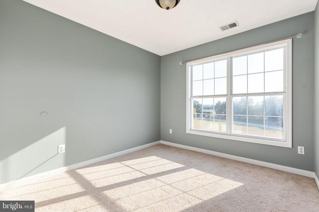 15001 FLEETWOOD DR, Nokesville, VA 20181