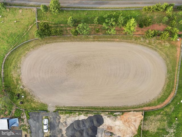 15001 FLEETWOOD DR, Nokesville, VA 20181