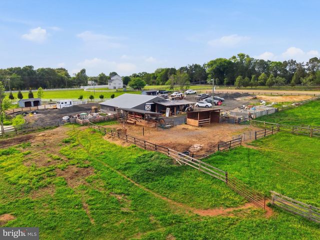 15001 FLEETWOOD DR, Nokesville, VA 20181